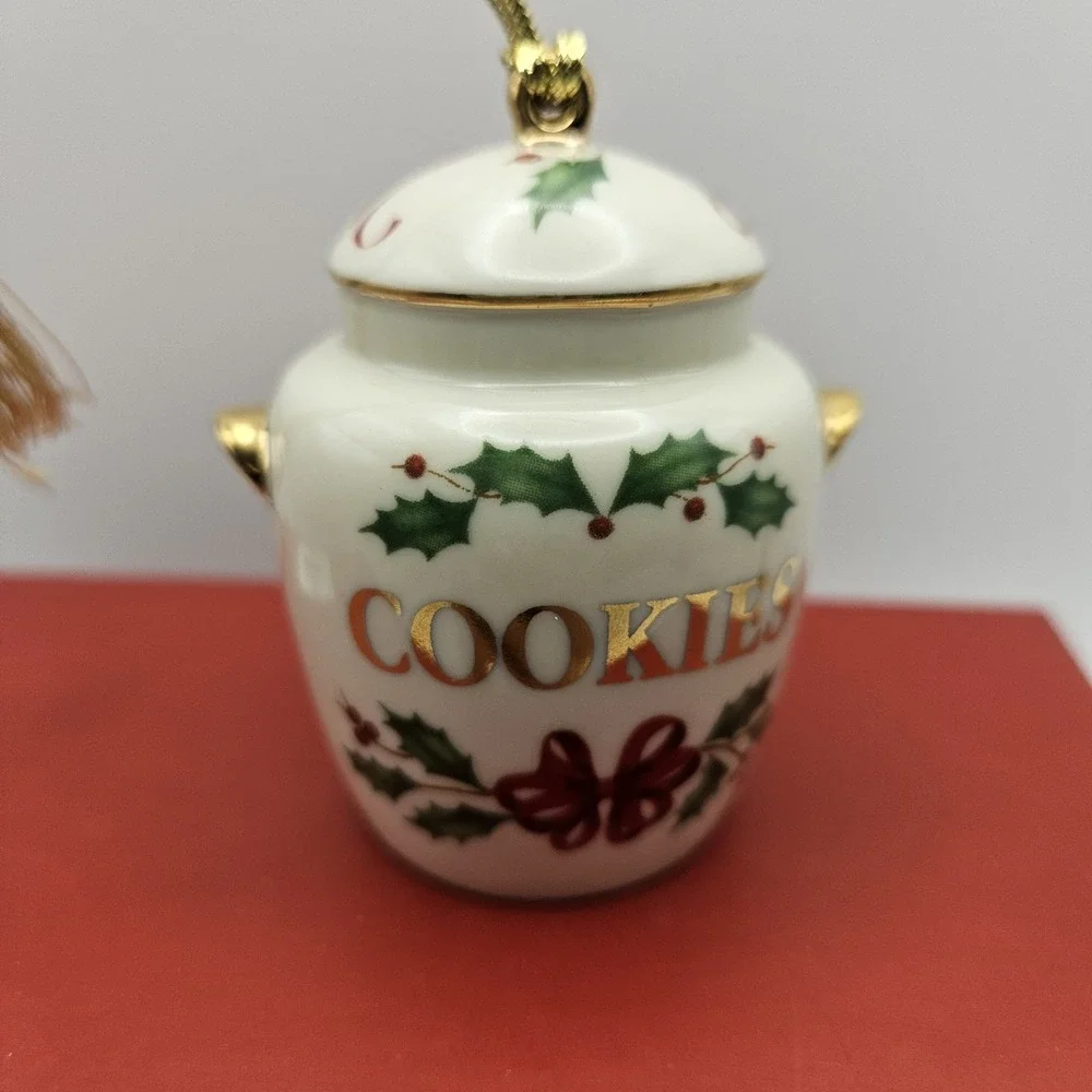 Lenox porcelain hanging